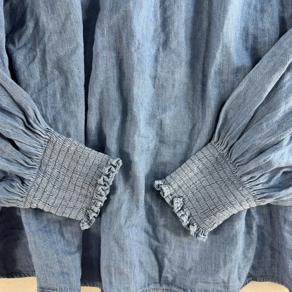 Old Navy ruffle trimmed
